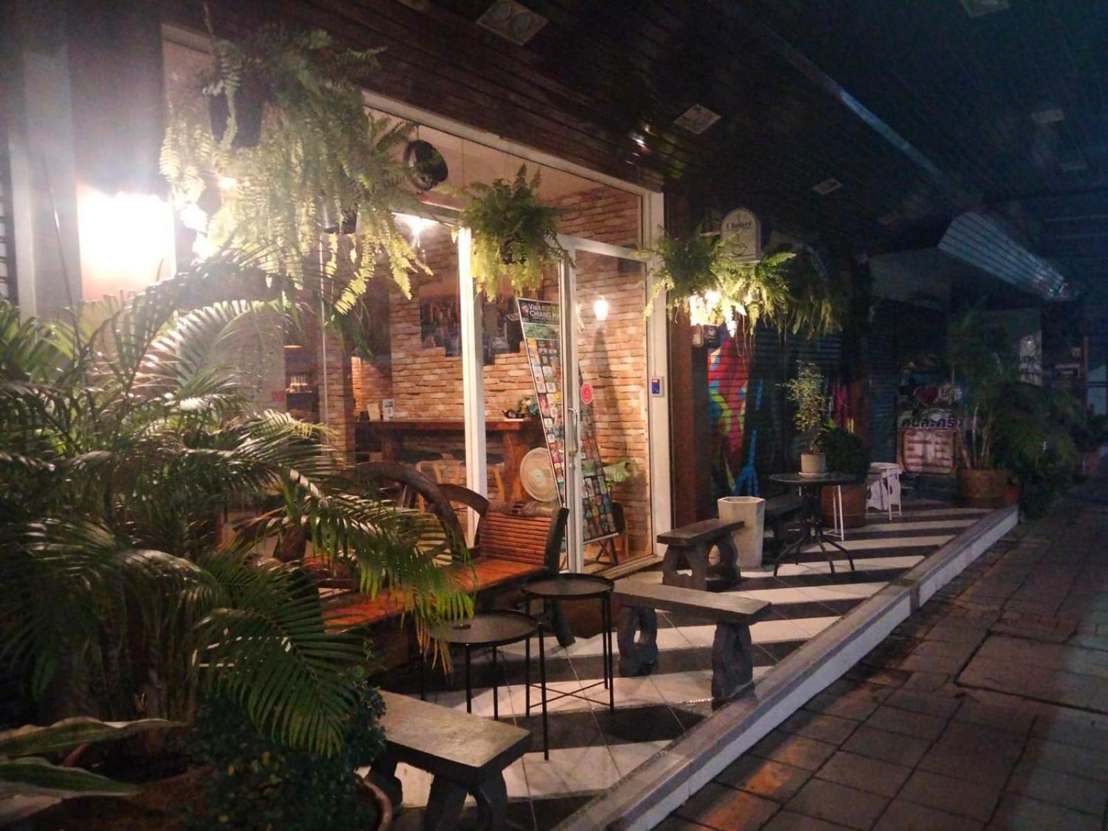 Chaiyee Coffee Chiang Mai Bagian luar foto