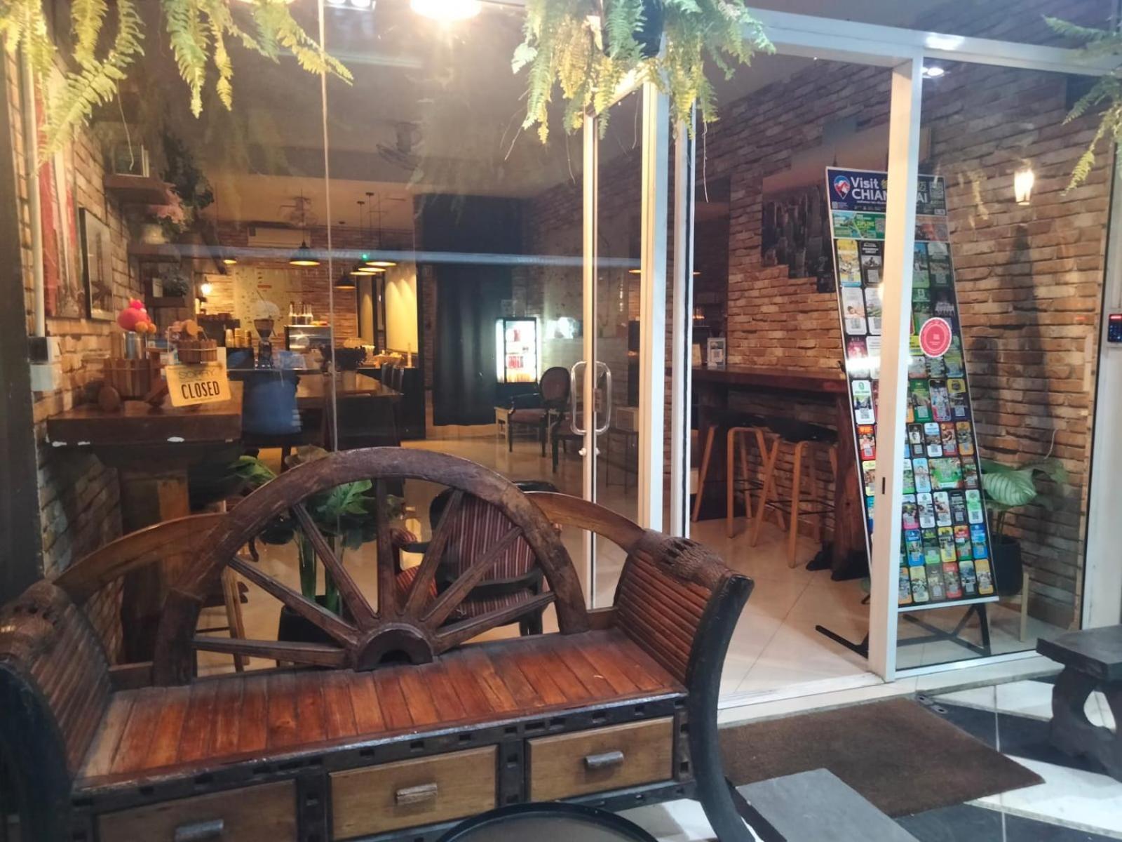 Chaiyee Coffee Chiang Mai Bagian luar foto